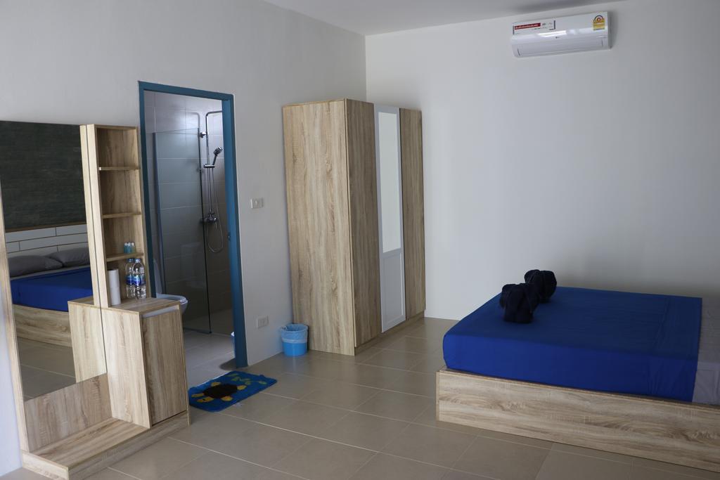 Blue Midnight Hostel Ко Панган Екстериор снимка